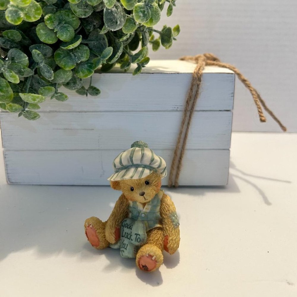 1994 Cherished Teddies Kevin "Good luck to you" figurine